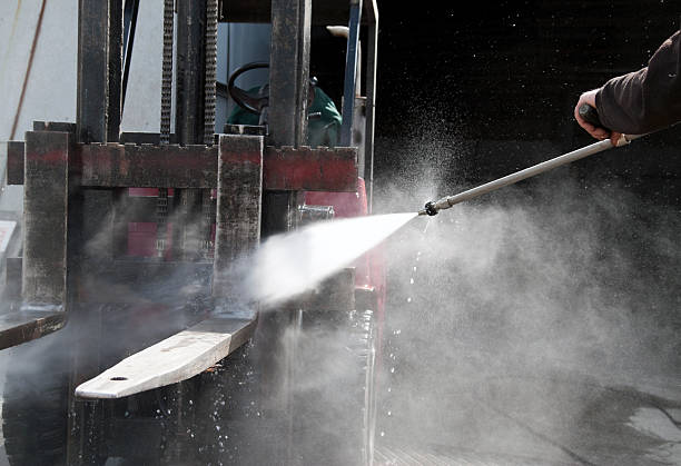 Best Deck Pressure Washing  in Oglesby, IL